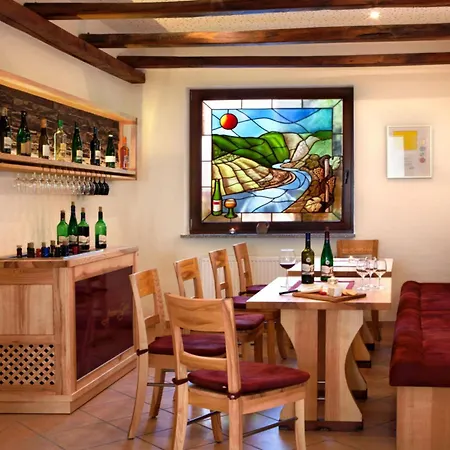 Holiday Winery Andrae-goebel
